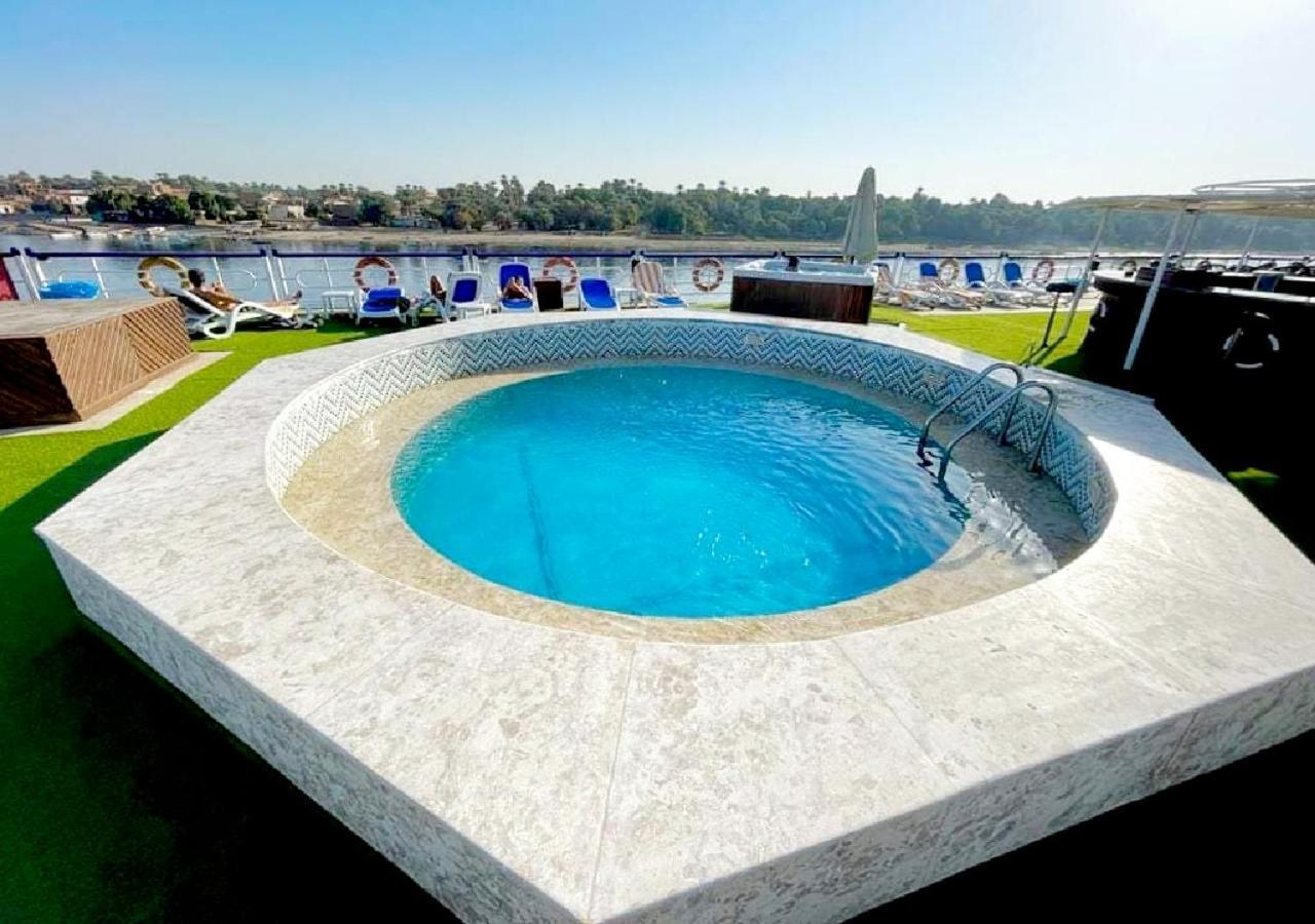 Nile Cruise Al Nabiltan Every Saturday From Luxor 4 Nights & Every Wednesday From Aswan 3 Nights Al Karnak Zewnętrze zdjęcie